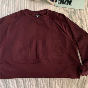 Brand new NIKE pullover sweater